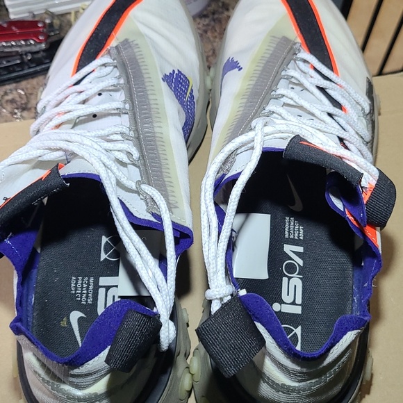 Nike ISPA react low summit white - Picture 5 of 8